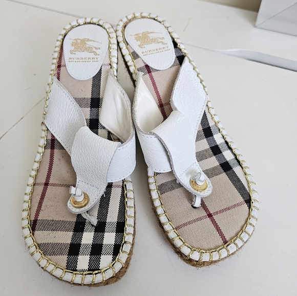 Burberry Nova Check Plaid White Leather Thong Espadrille Wedge Sandals. Size 40 - Picture 1 of 12